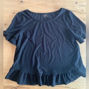 W5 Dotted Swiss Ruffle Top  Black Women’s L Preowned‎